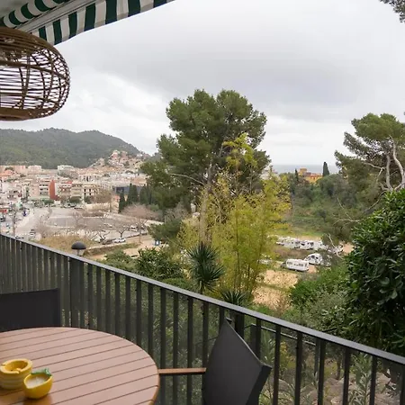 The Balcony Of شقة *